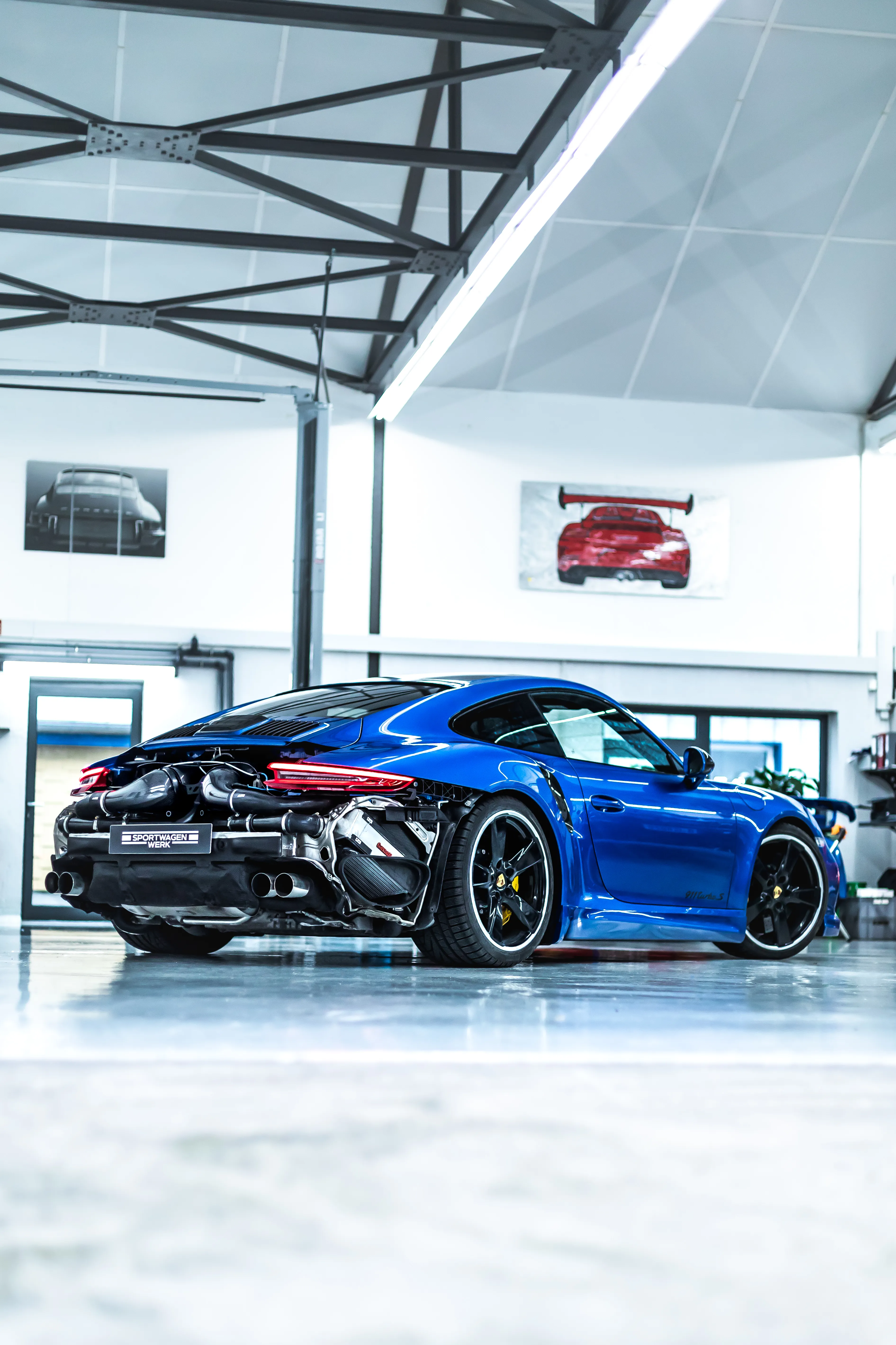 TechArt Porsche 911 991.2 Turbo S im Sportwagen Werk