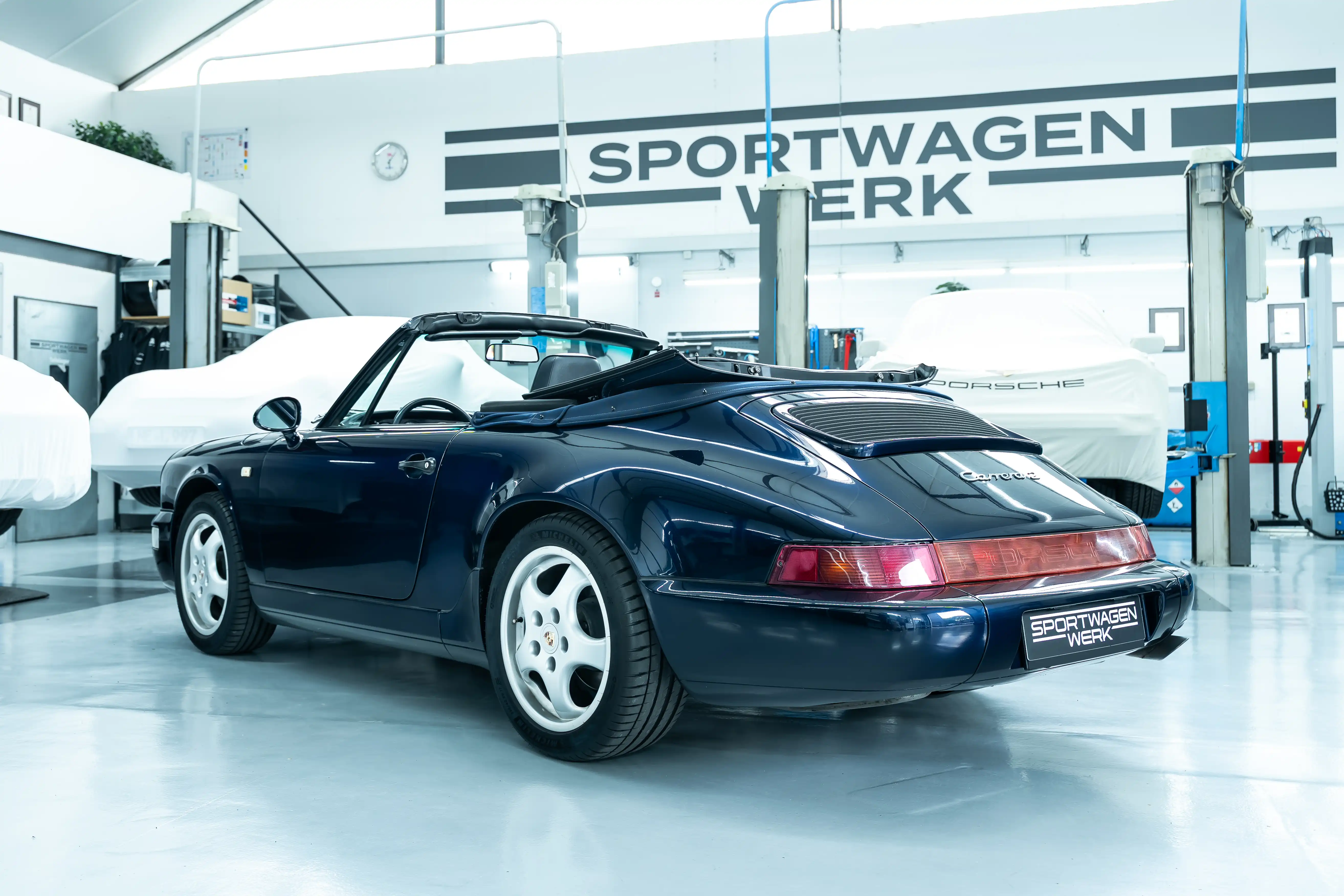 Porsche 964
