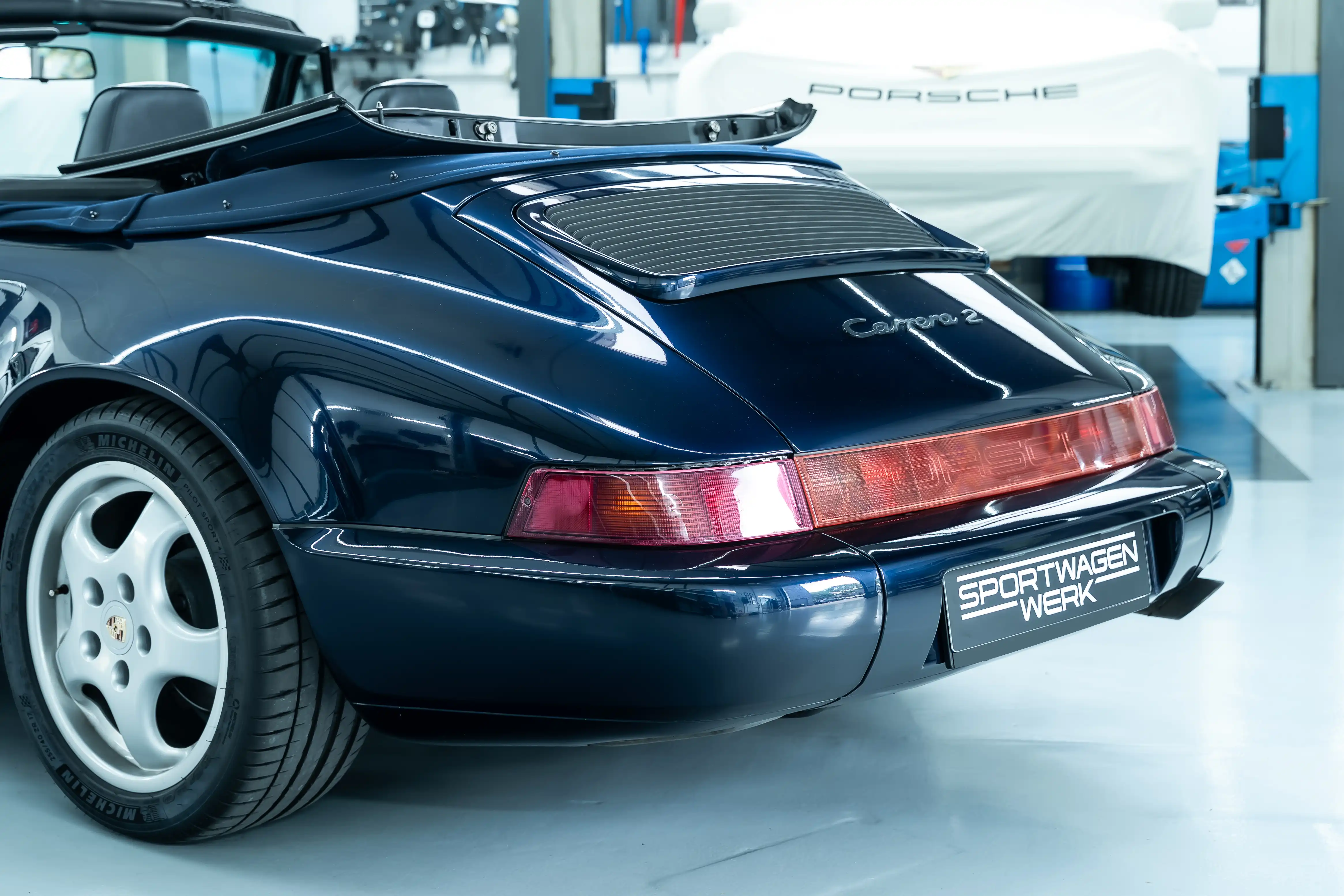 Porsche 964