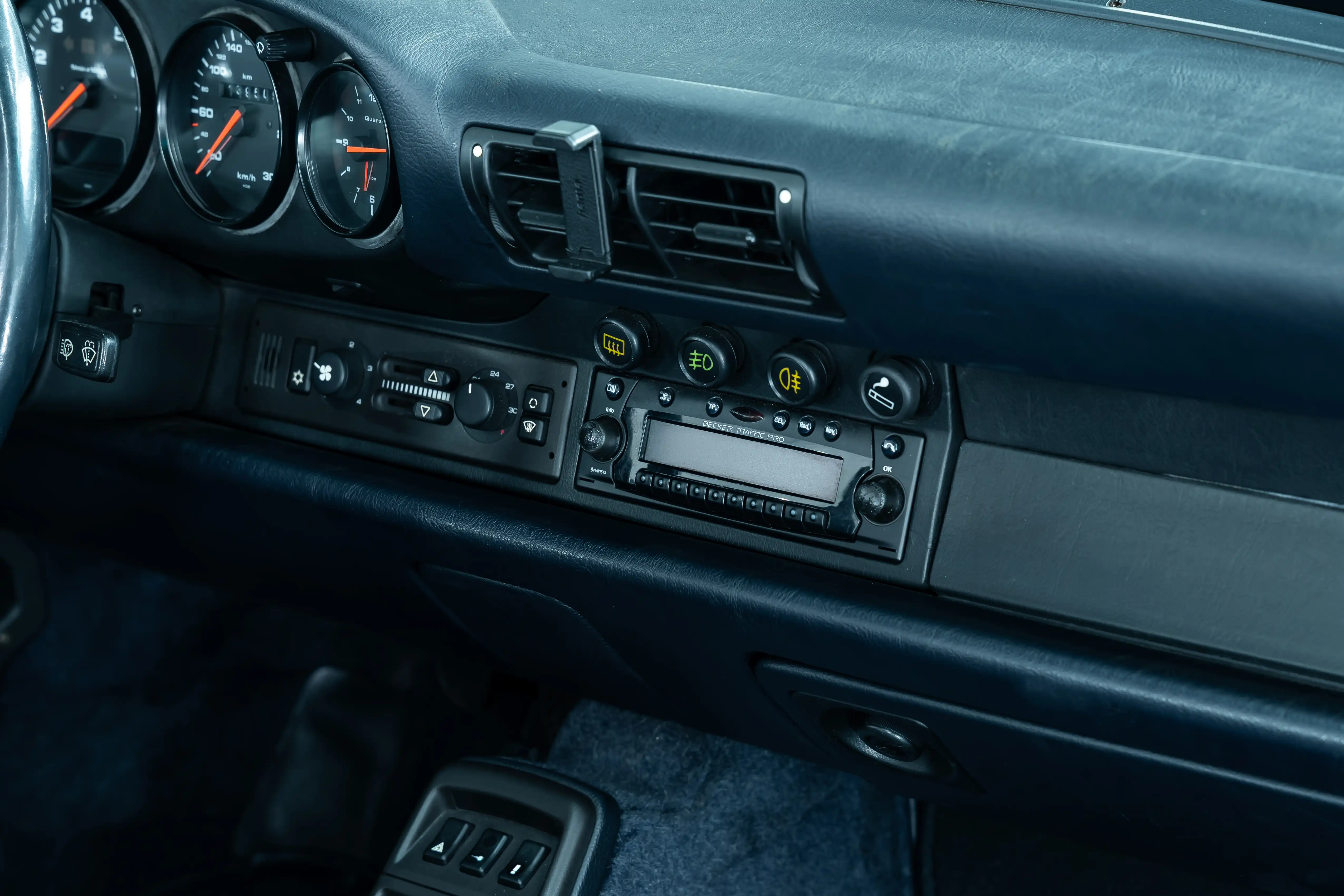 Porsche 964