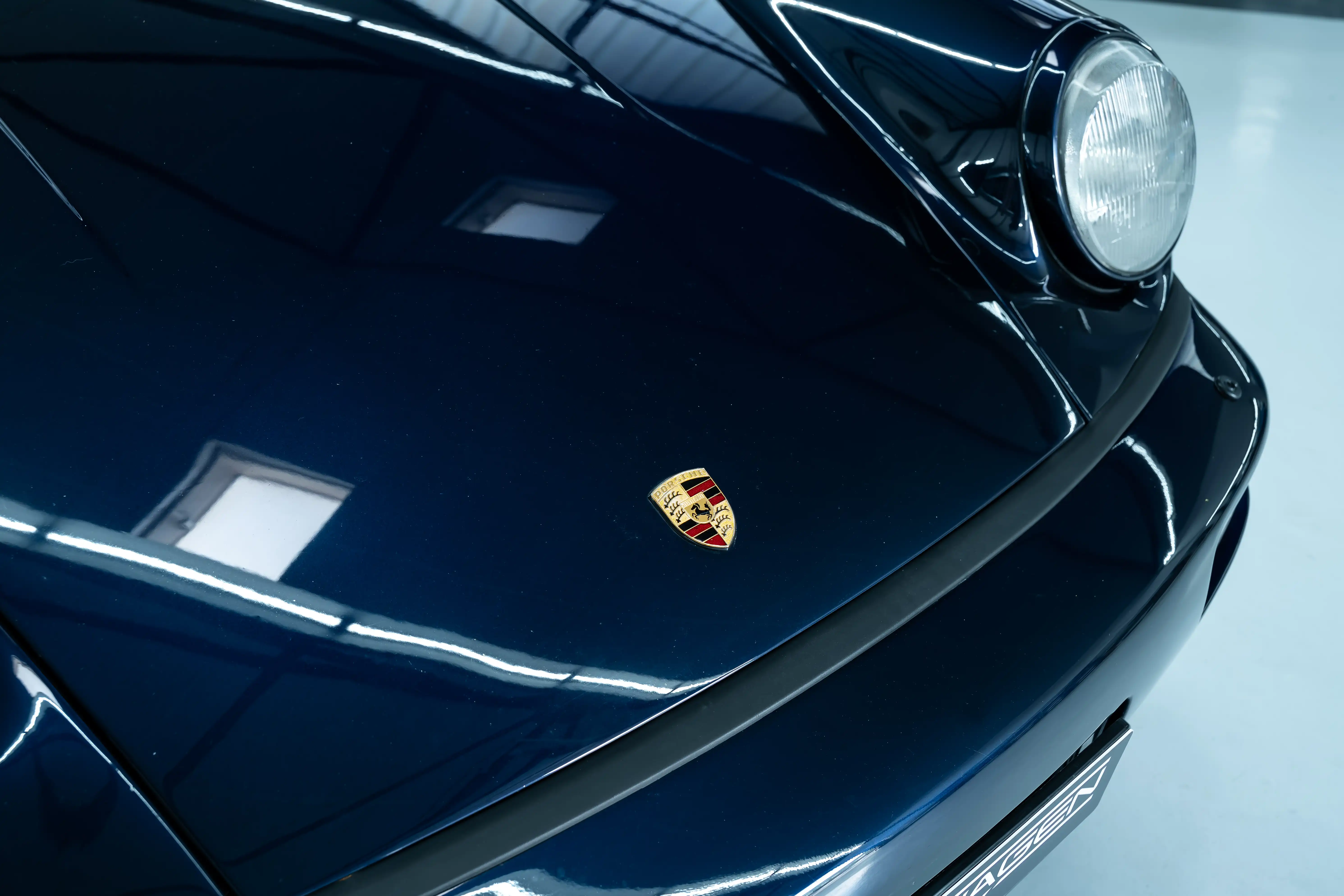 Porsche 964