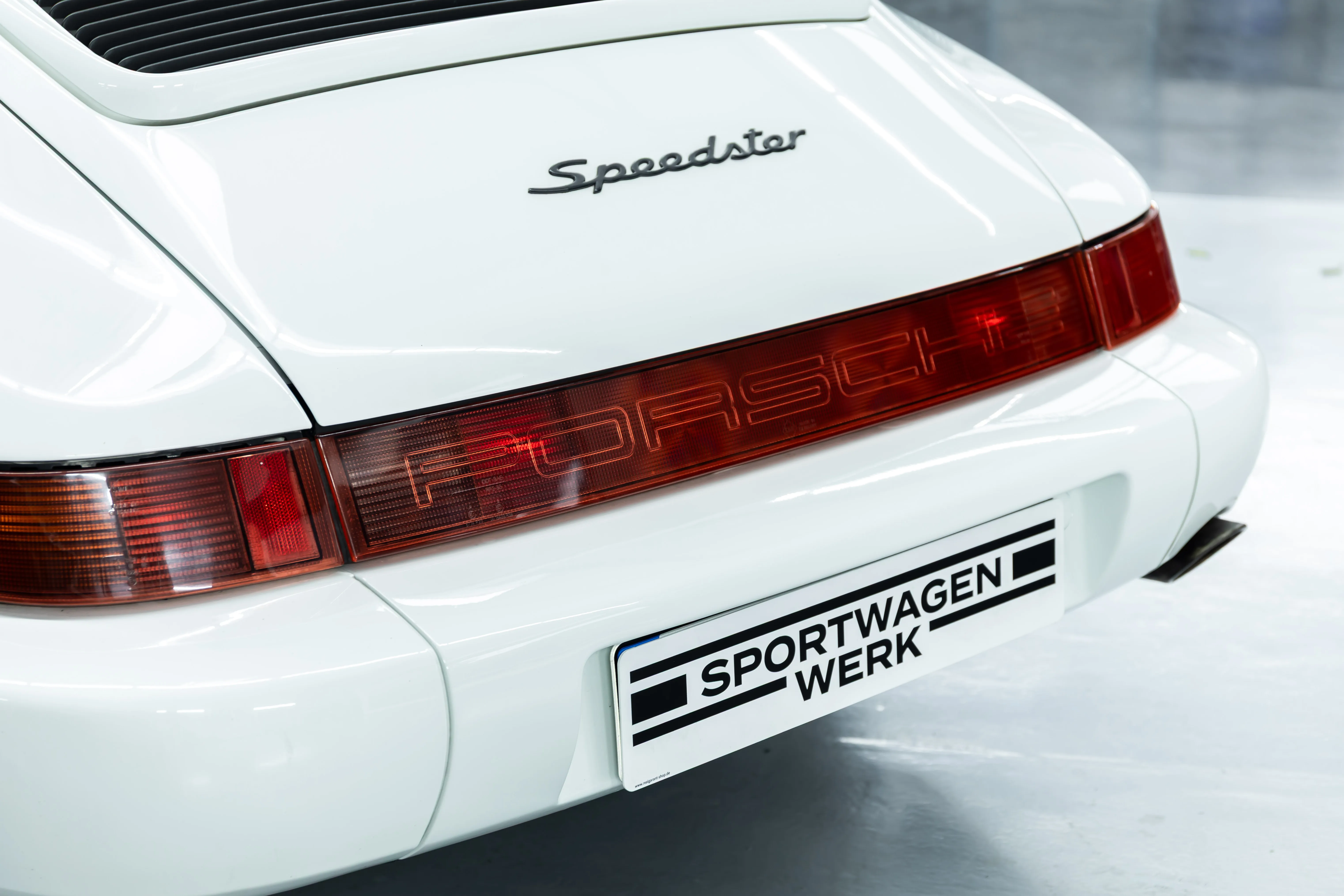 Porsche 964