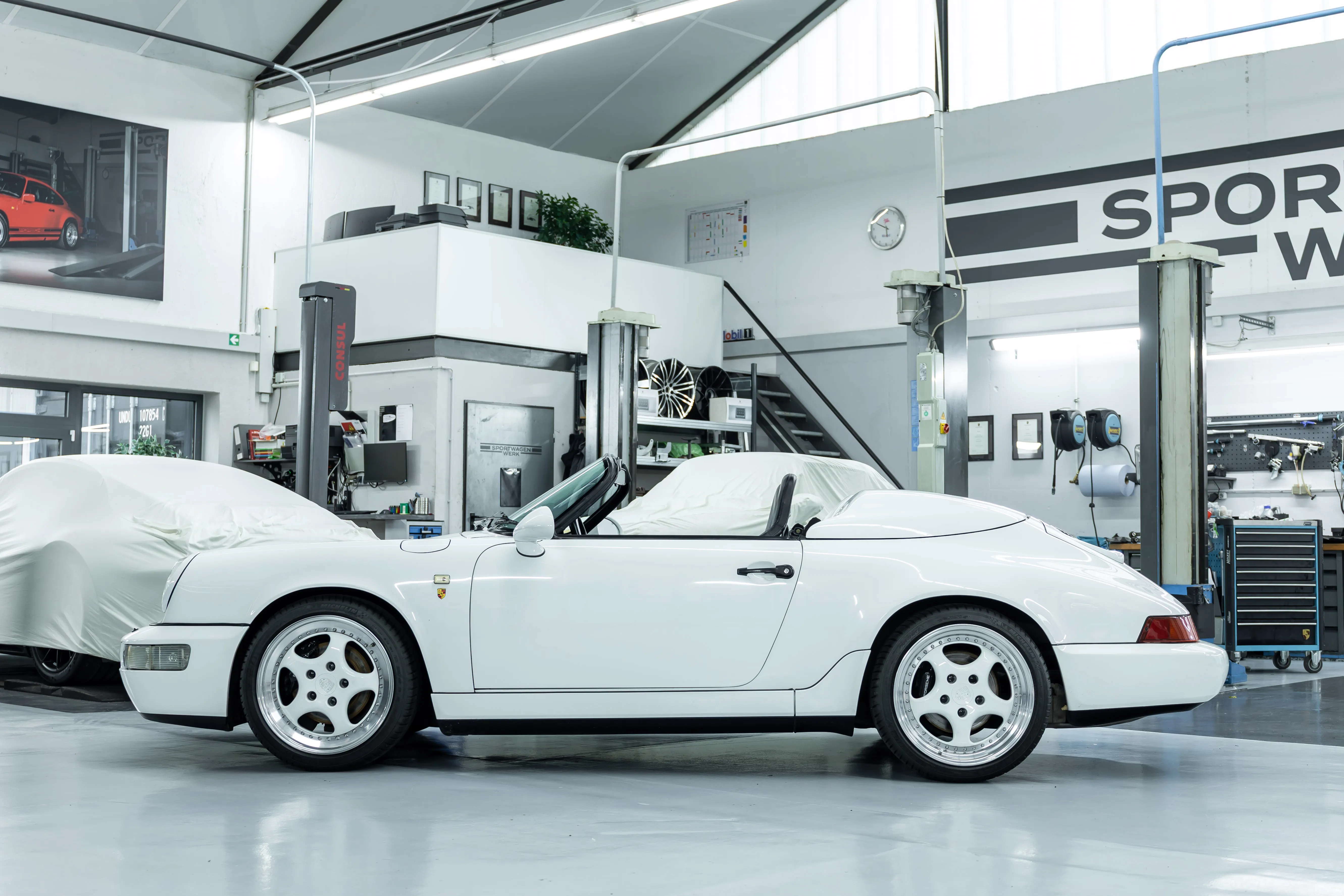 Porsche 964