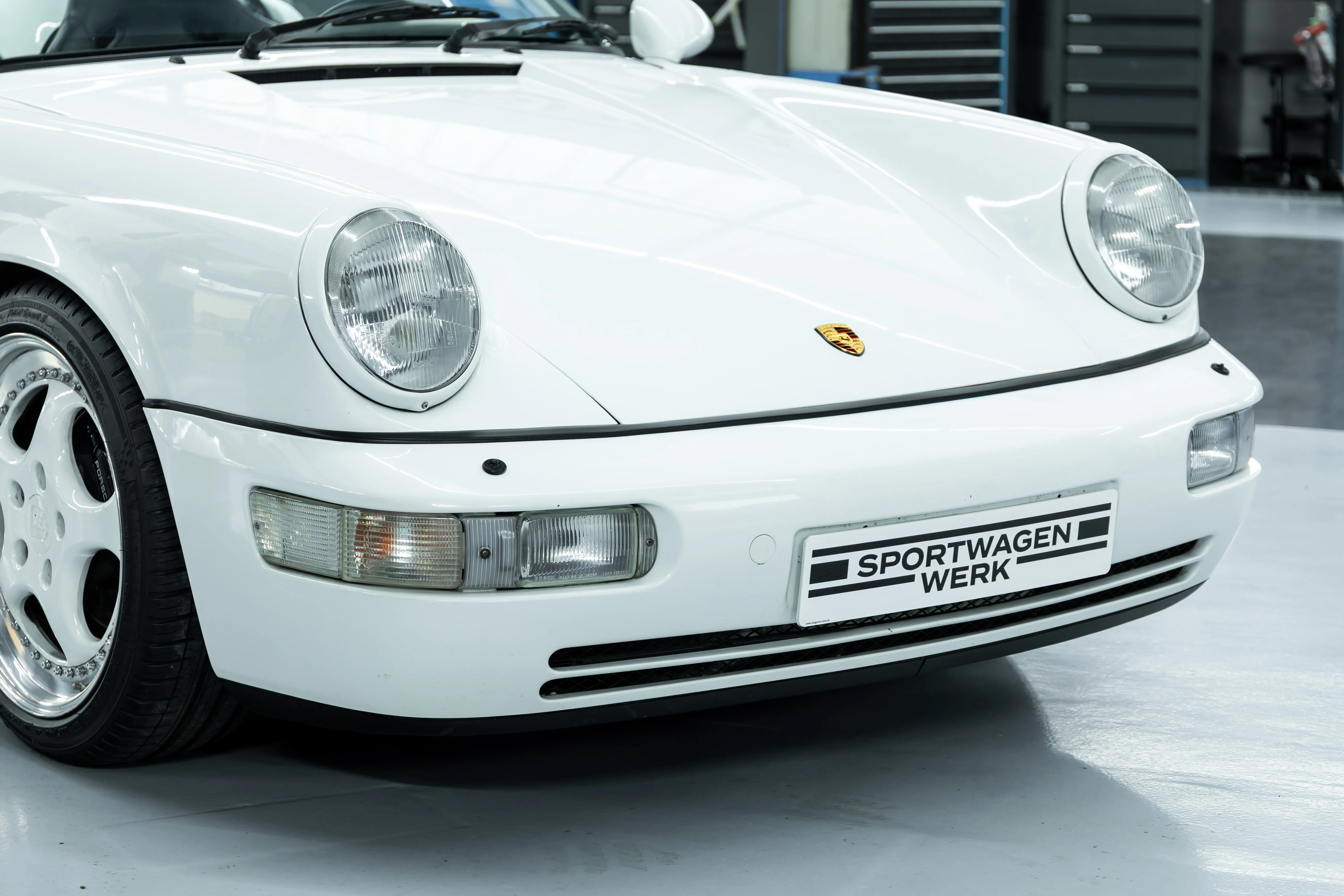 Porsche 964