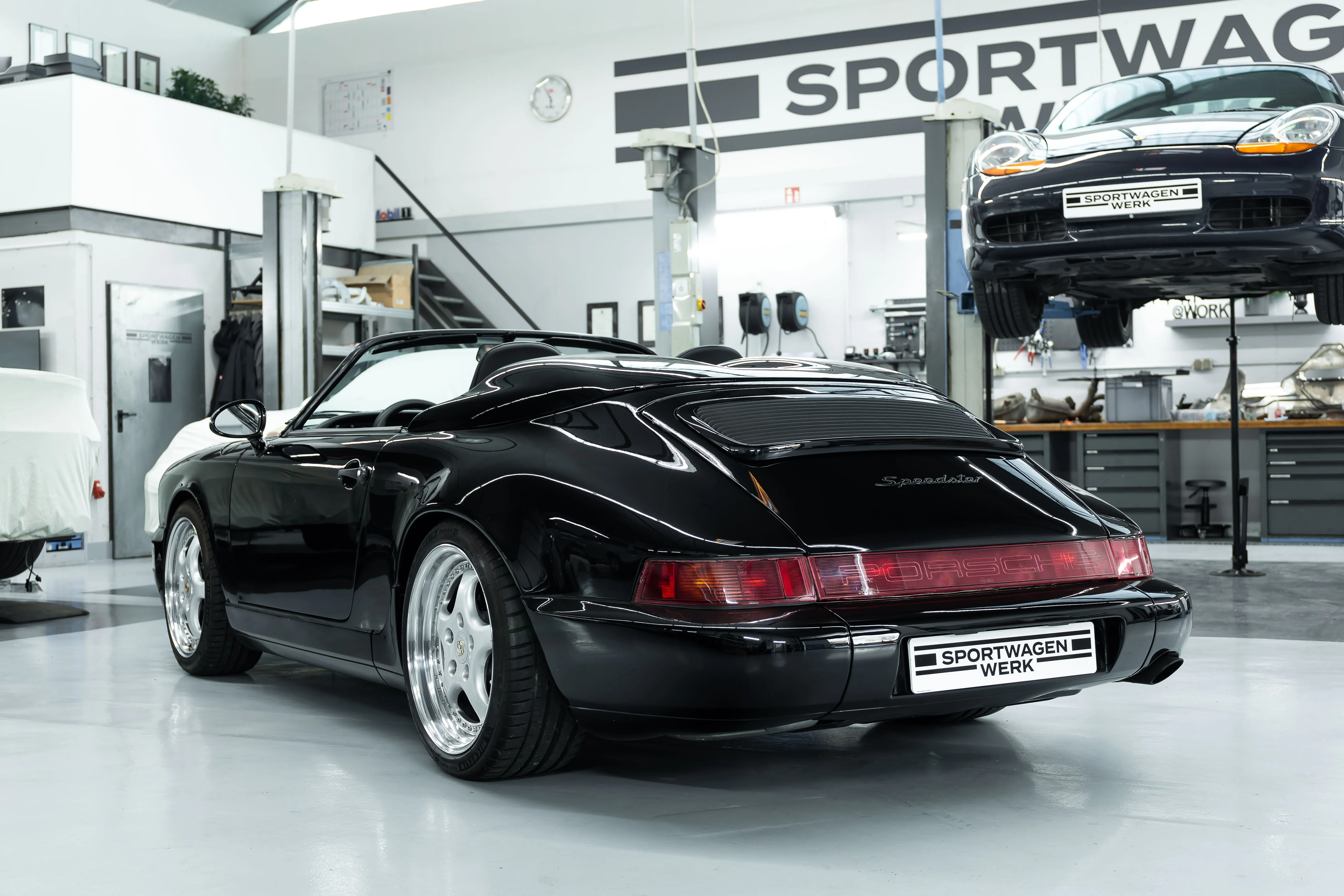 Porsche 964
