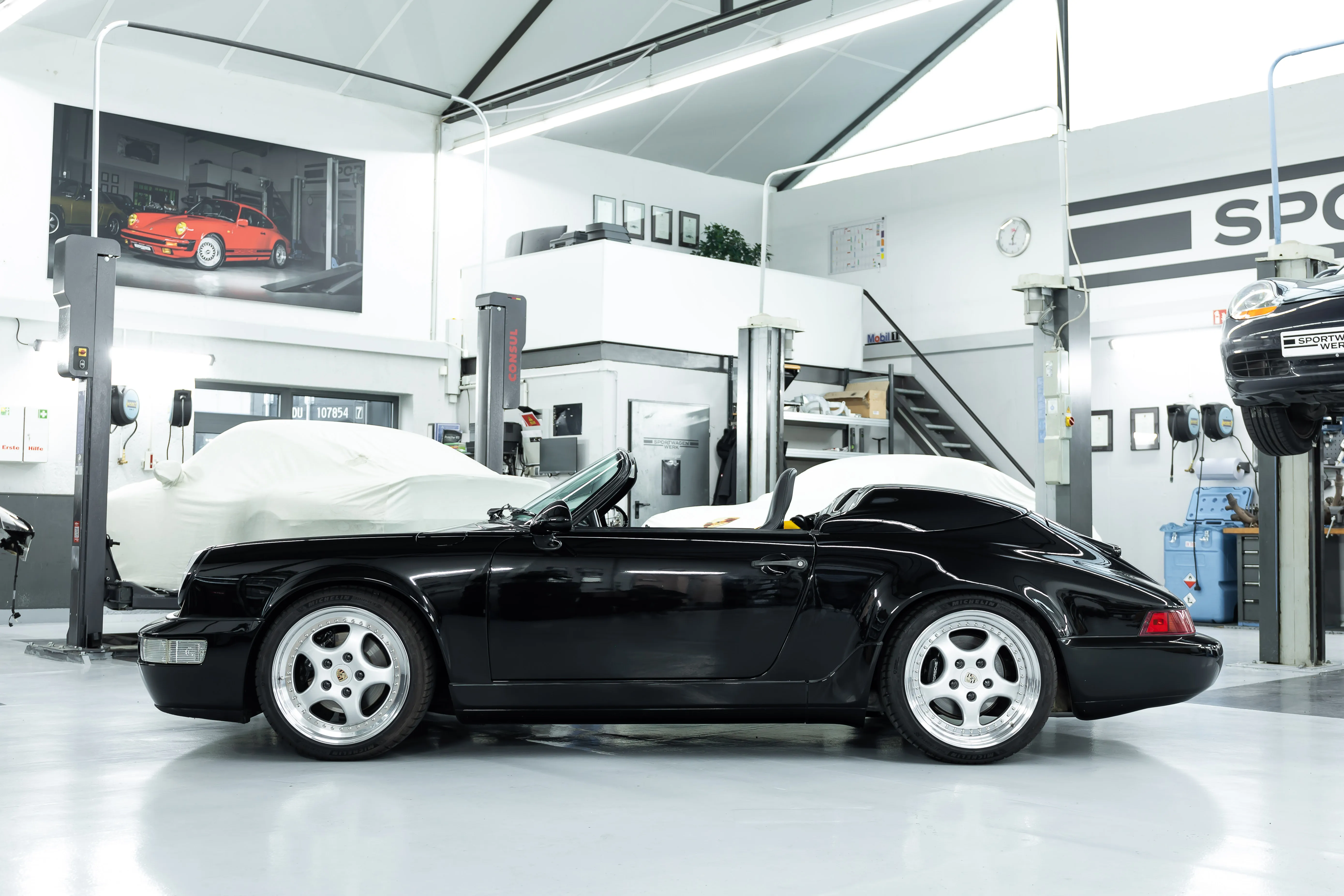 Porsche 964
