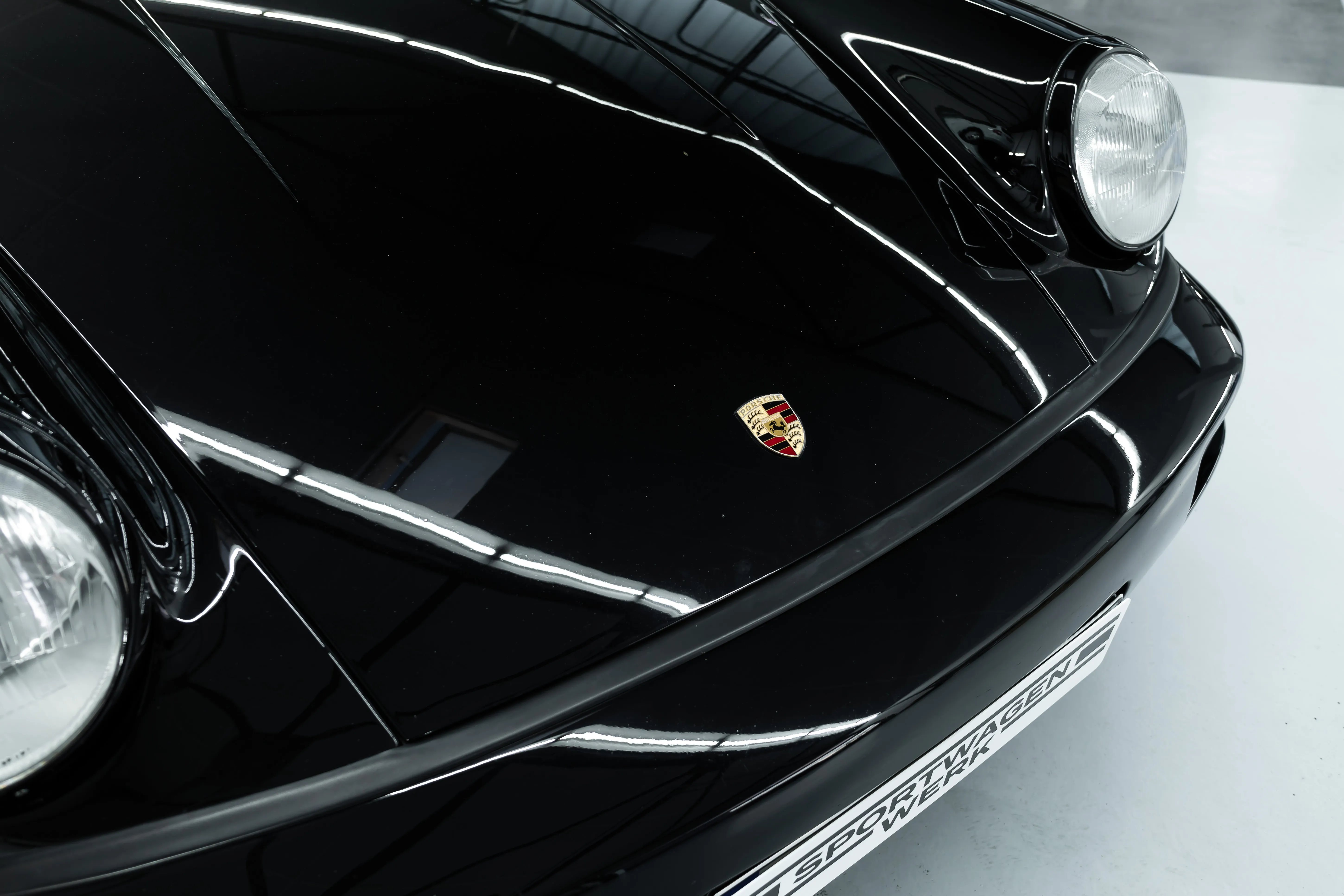 Porsche 964