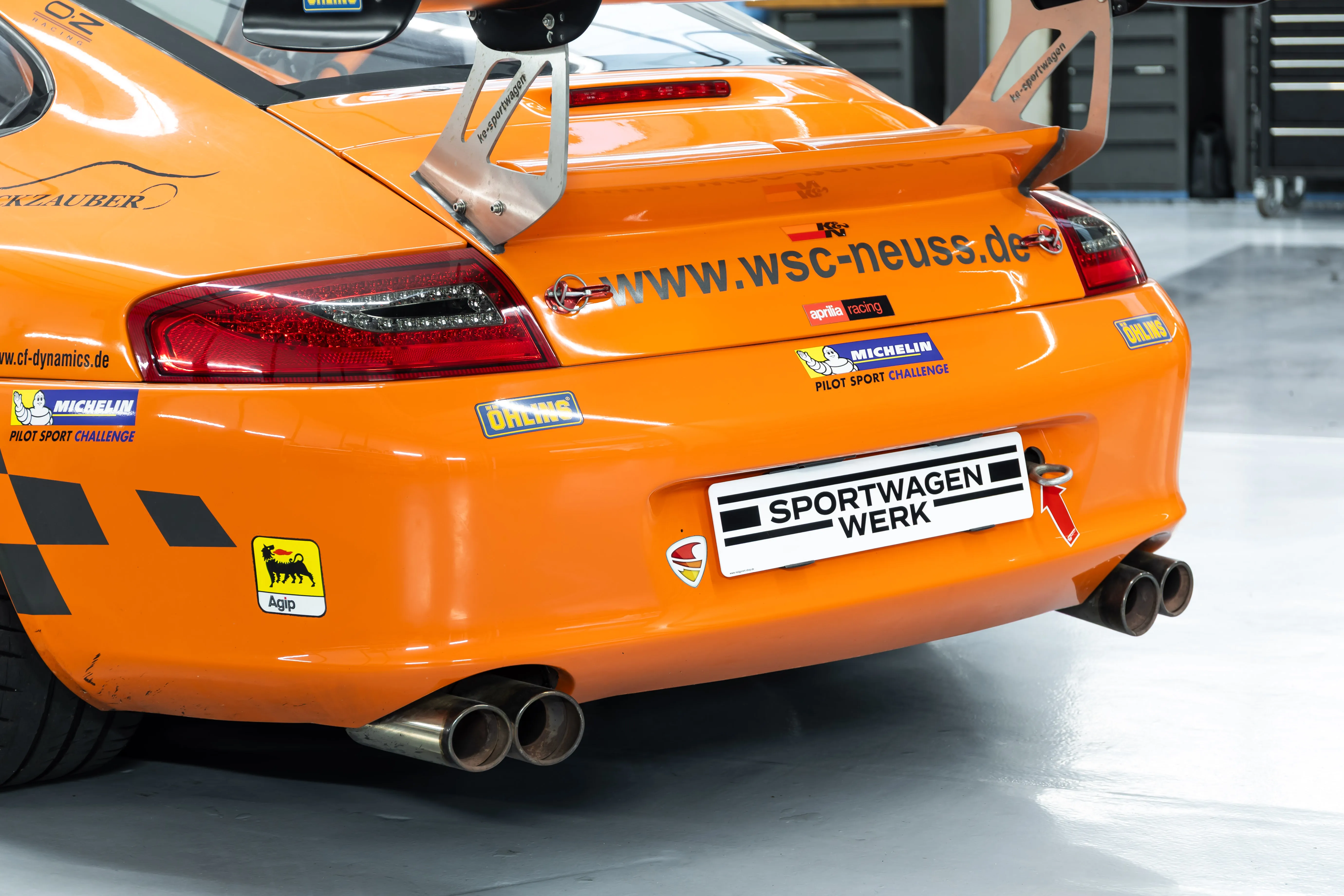 Porsche 996