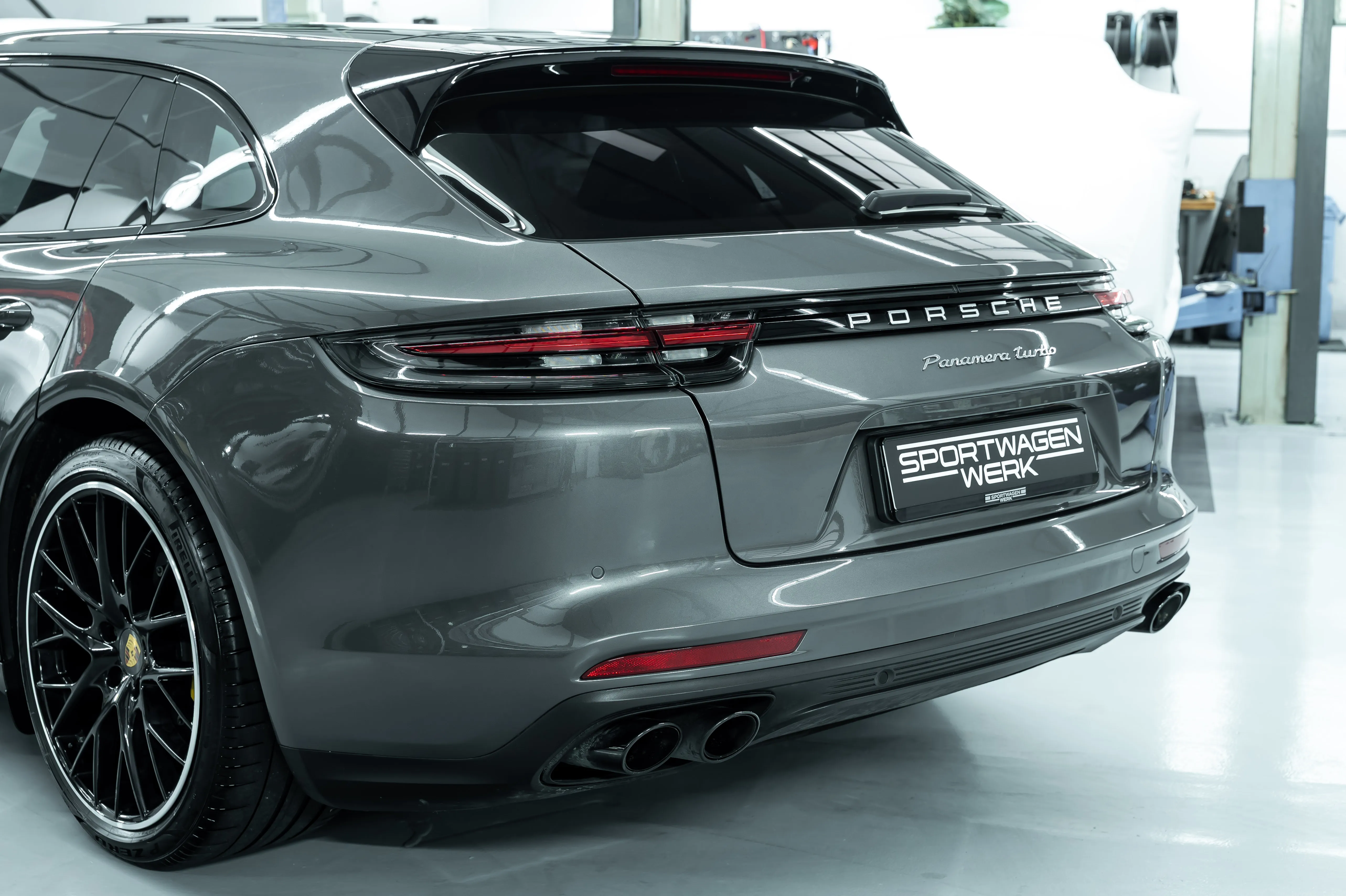 Porsche Panamera